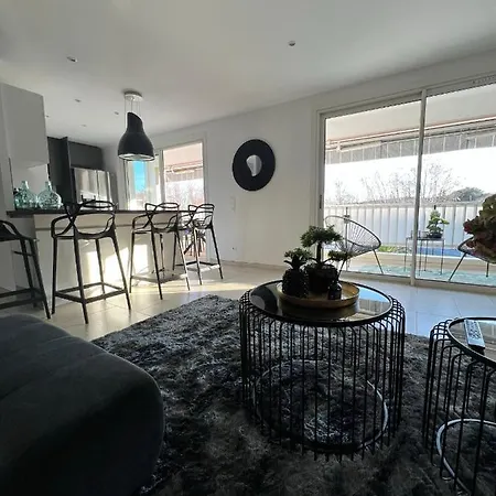 Le Bonheur De Apartman *